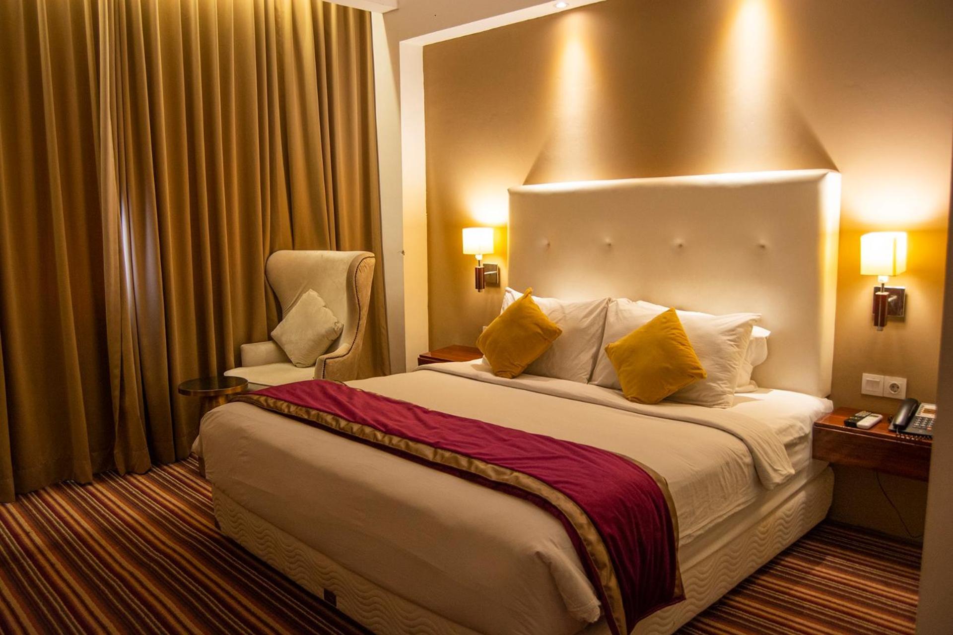 Royal Asnof Hotel פקאנבארו מראה חיצוני תמונה