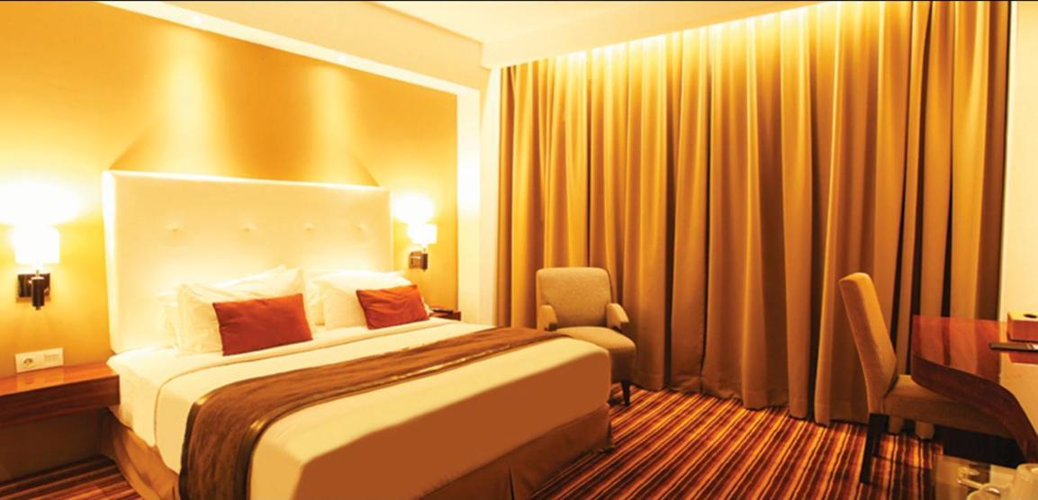 Royal Asnof Hotel פקאנבארו מראה חיצוני תמונה